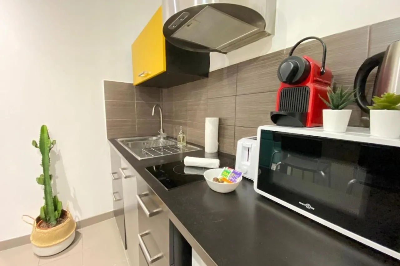 Happyhome Terrasse En Ville Fastwifi Netflix Marseille