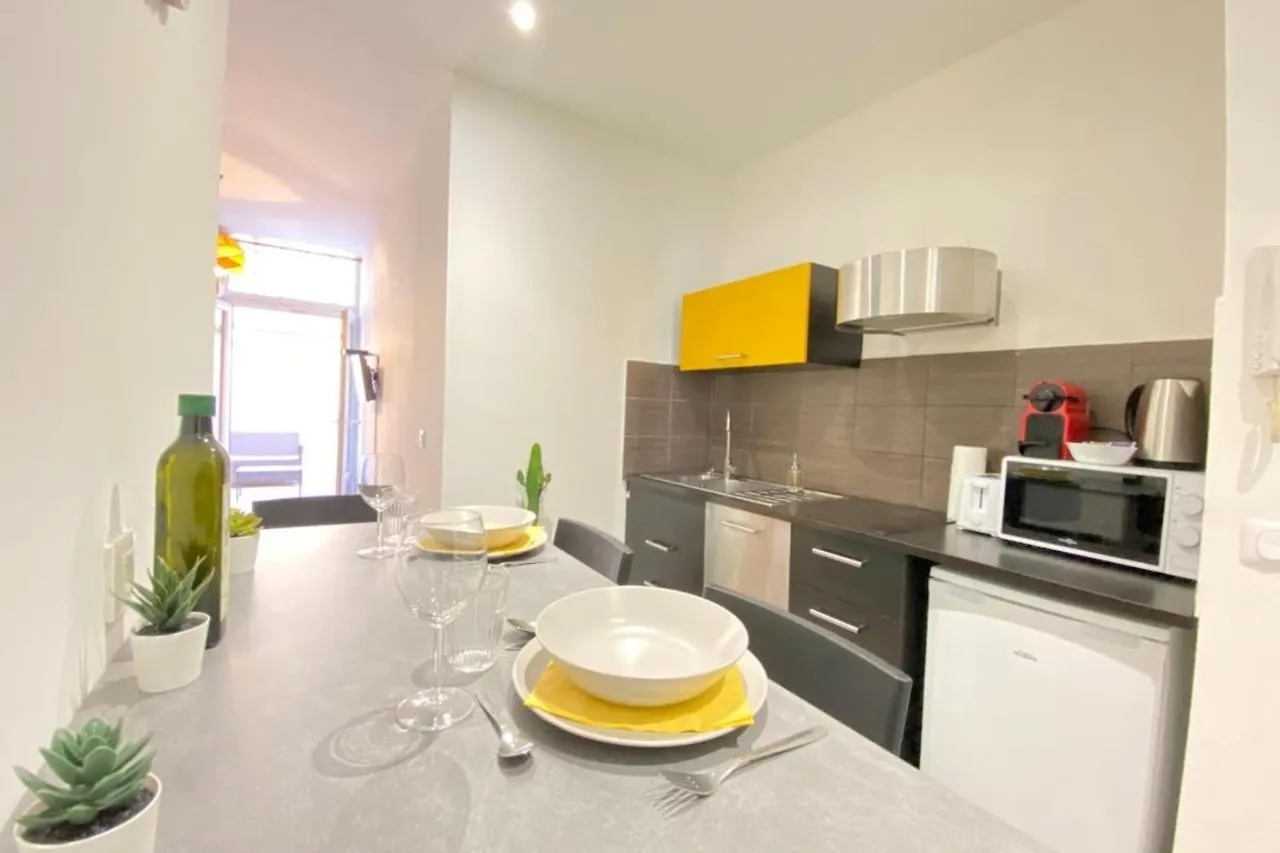 Happyhome Terrasse En Ville Fastwifi Netflix Marseille