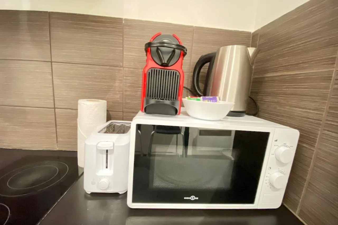 Happyhome Terrasse En Ville Fastwifi Netflix Marseille Apartment